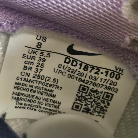 Nike Dunk Low SE Easter Candy  Nike / DD1872-100 - Picture 15 of 16
